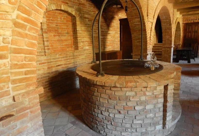 호텔 Castel Martino