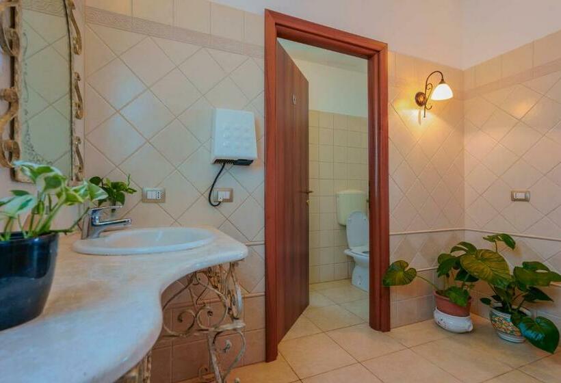 فندق L'oasi Del Cervo