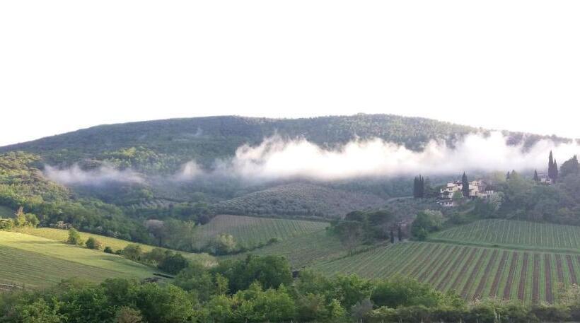 호텔 Podere Montese Country House