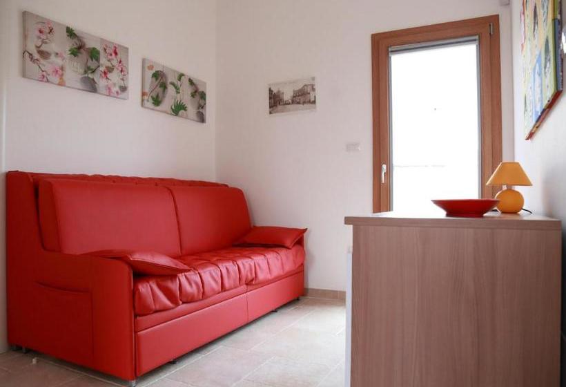 ペンション L&d Luigia&domenico