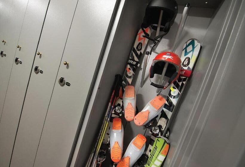 Residence Adamello Resort