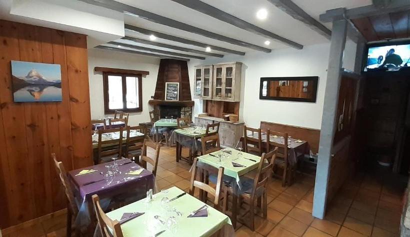 הוסטל Le Perce Neige D'alicia