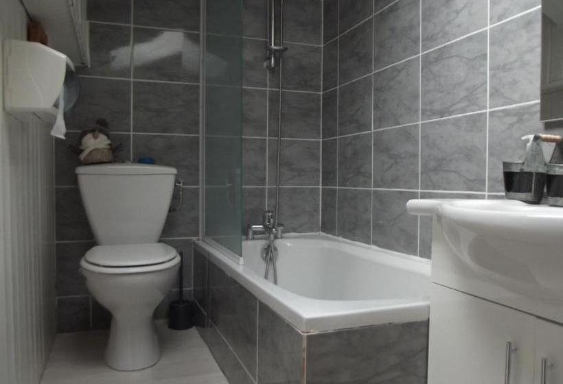 הוסטל Le Perce Neige D'alicia