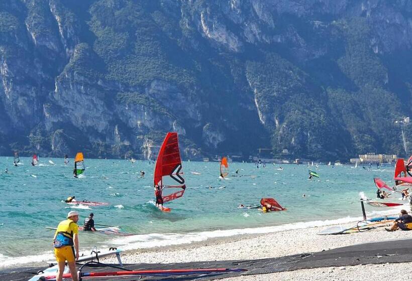 هتل Agritur Acquastilla Giovanni Poli