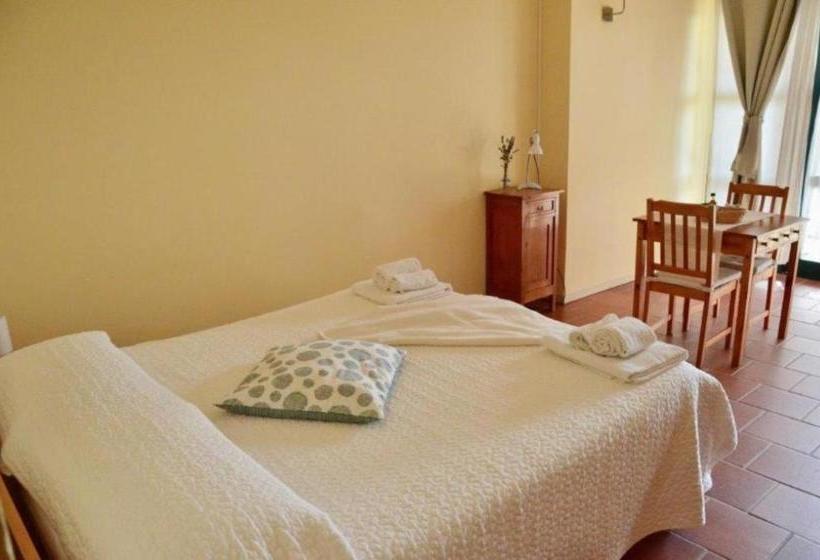 فندق Agriturismo Cornieto