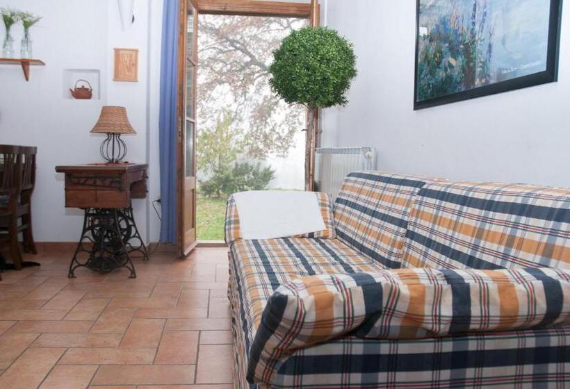 فندق Agriturismo Cornieto