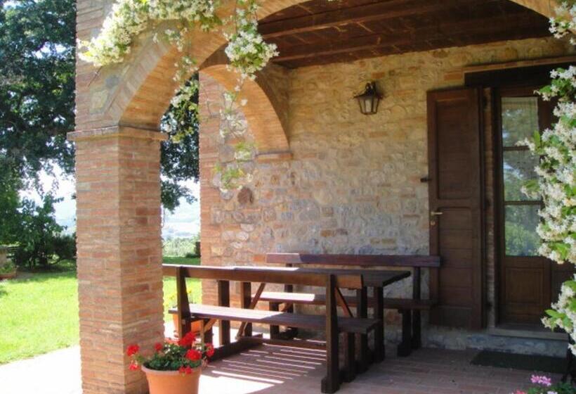 فندق Agriturismo Cornieto