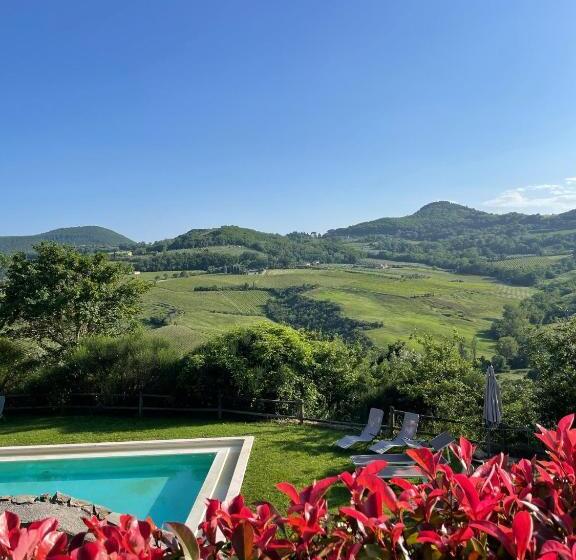 בית מלון כפרי Godiolo