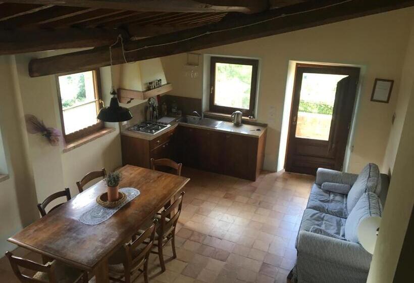 בית מלון כפרי Godiolo