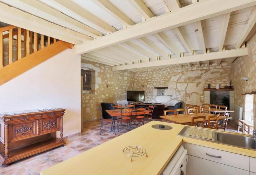بنسيون Logis De Poëllier