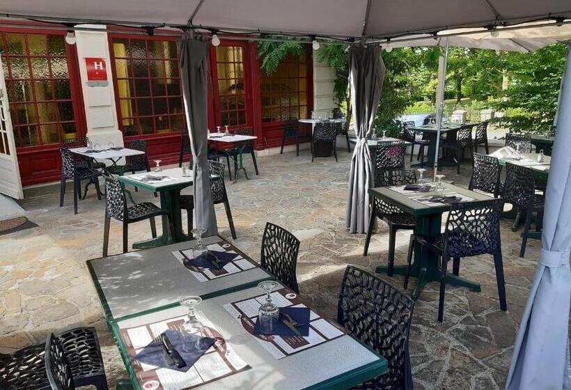 هاستل Auberge De La Marquise