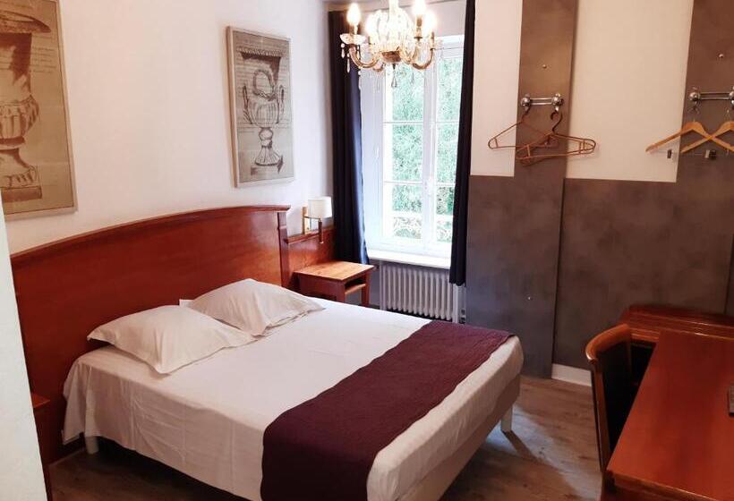 هاستل Auberge De La Marquise