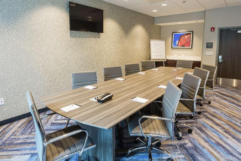 فندق Hampton Inn Cumberland