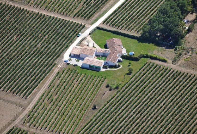 펜션 Chambres D'hôtes Les Sarments