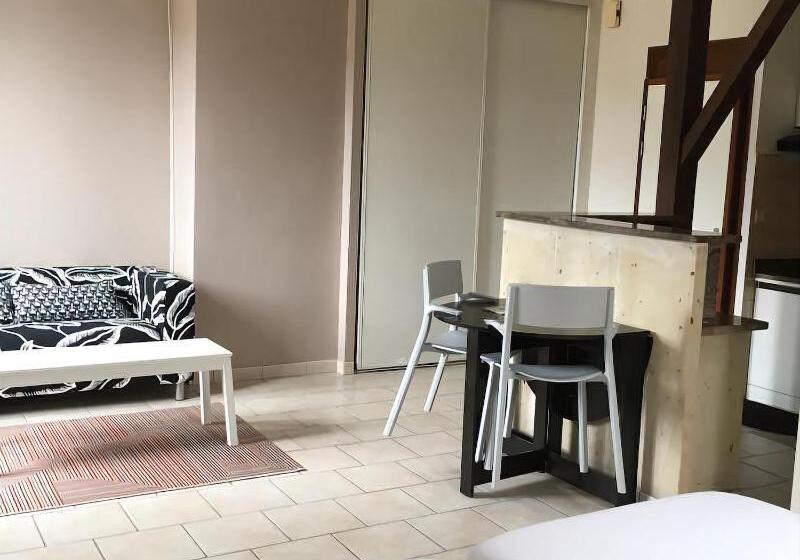 پانسیون La Villa Esponda