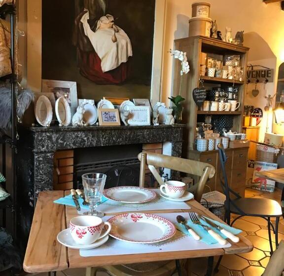 پانسیون Maison & Tartine