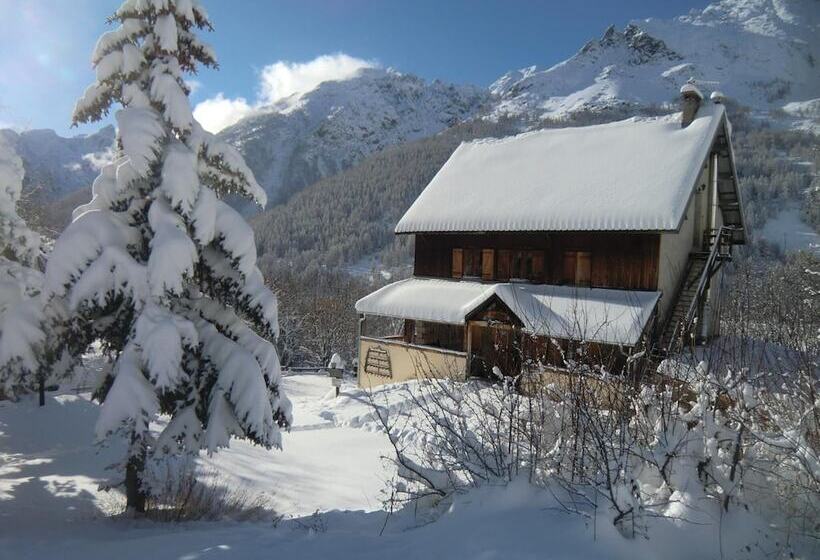 호스텔 Auberge Du Pont De L Alp