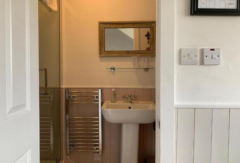 Dupplin152 Bed And Breakfast