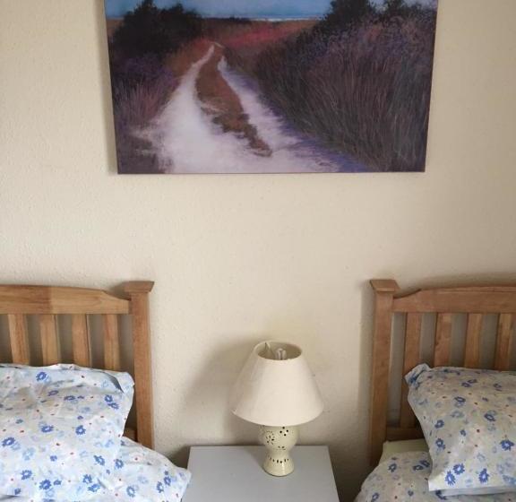 Haselor Farm B & B
