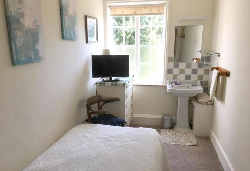 Haselor Farm B & B