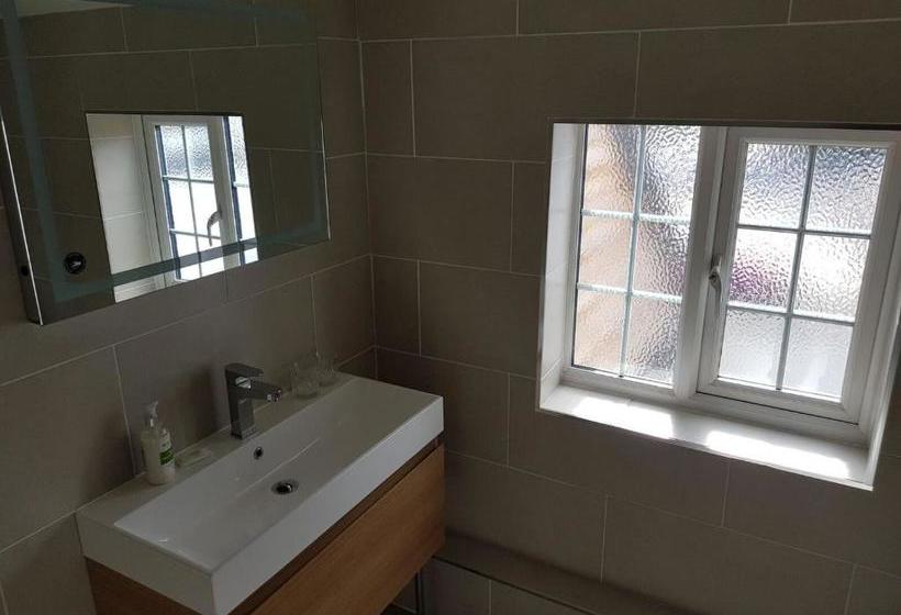 فندق Monkey Brewhouse