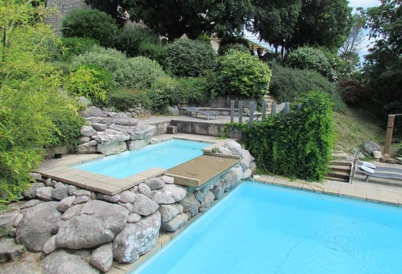 بنسيون Comptoir Saint Hilaire