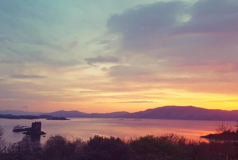 بنسيون Appin Bay View