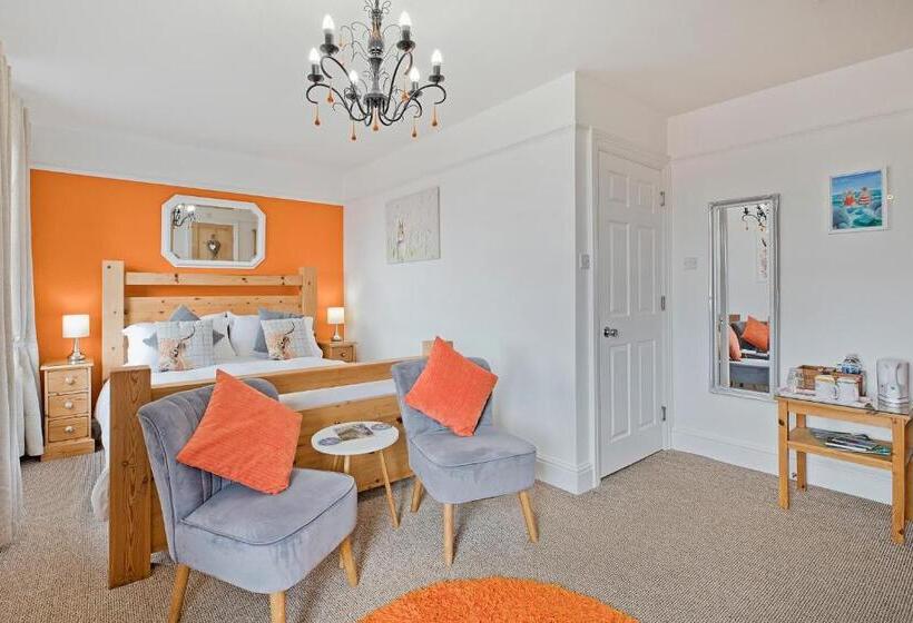 بنسيون White Rose Guest House