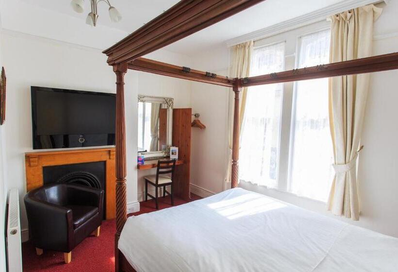 ペンション Bridge Guest House