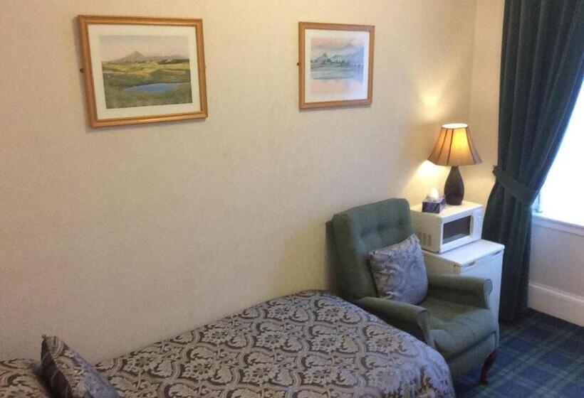 بنسيون Crawfords Guest House