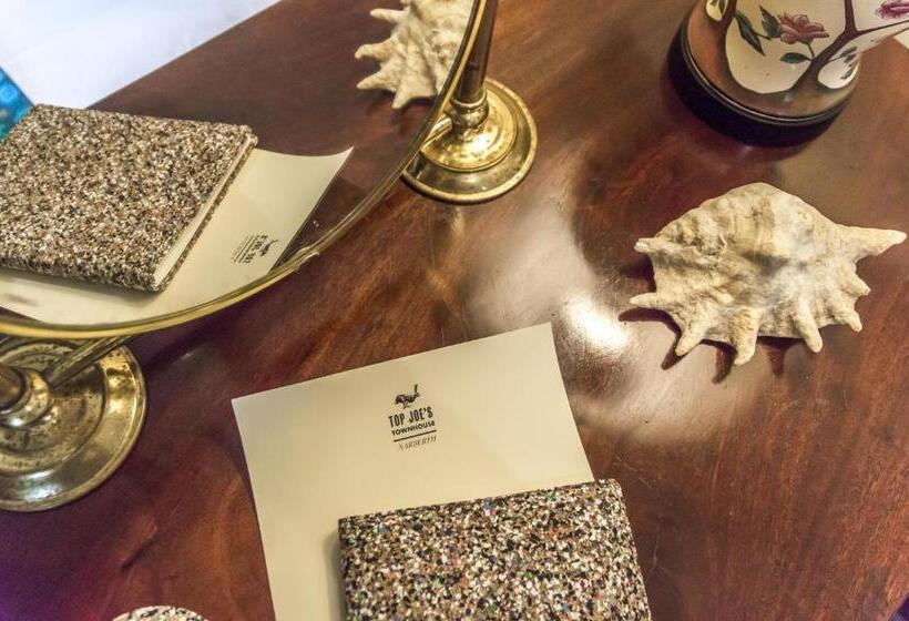 پانسیون Top Joe S Townhouse