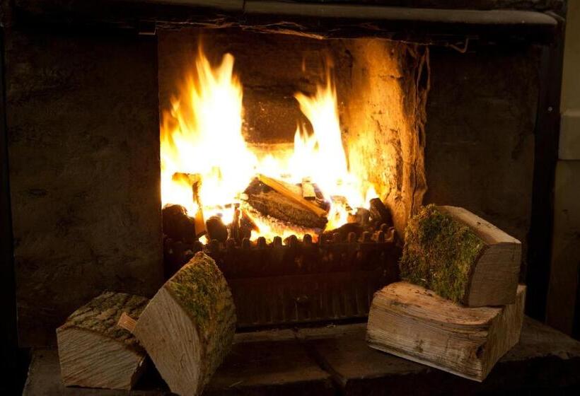 فندق صغير The Cavendish Arms