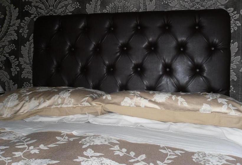 بنسيون Ardfern Guest House