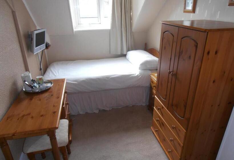ペンション Meadowlea Guest House