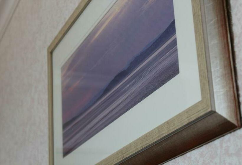 پانسیون The Ashley