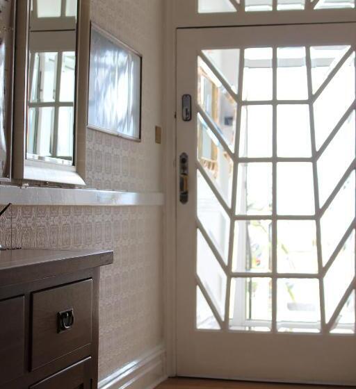 پانسیون The Ashley