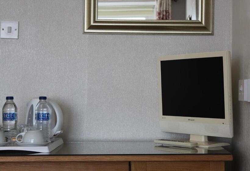 پانسیون The Ashley