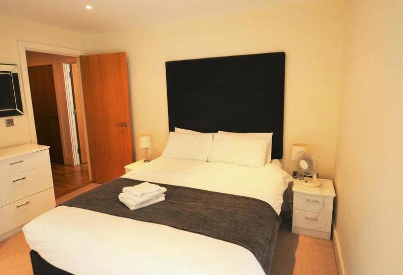 Zen Apartments  Excel & O2 Arena