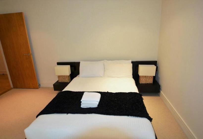 Zen Apartments  Excel & O2 Arena