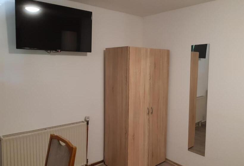 فندق صغير Steakhaus Galgenbach