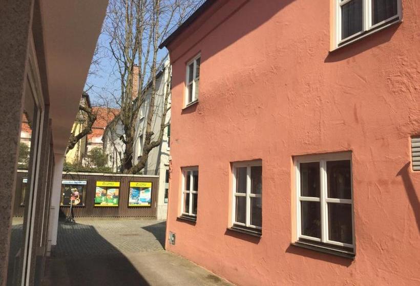 פנסיון Kulisse Apartments