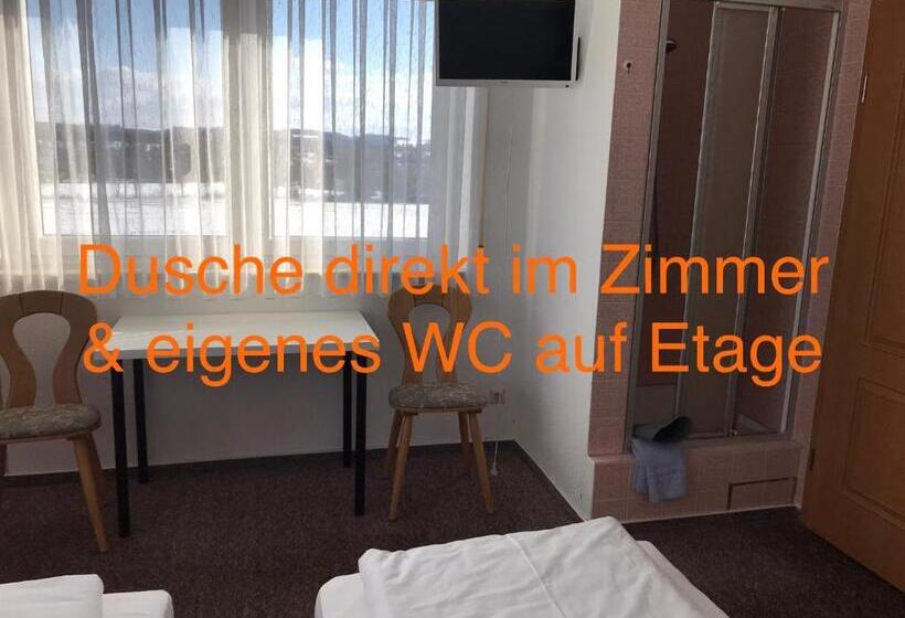 ユースホステル Landgasthof Felsenkeller