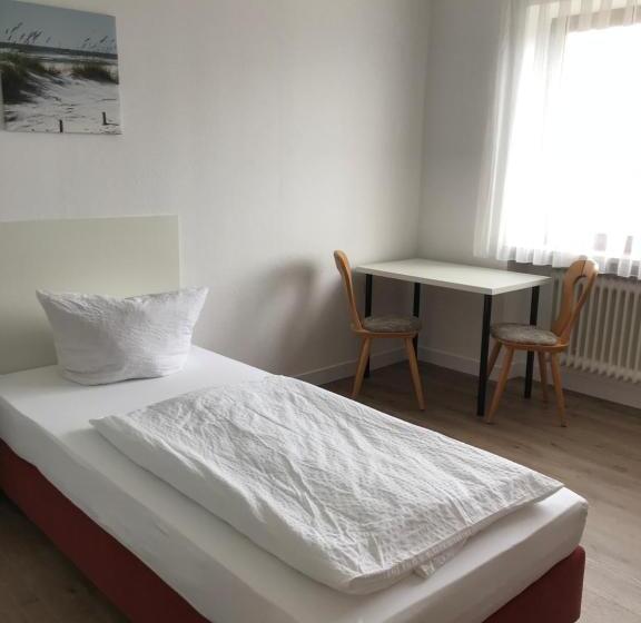 ユースホステル Landgasthof Felsenkeller