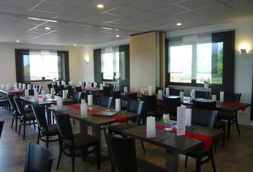 ユースホステル Landgasthof Felsenkeller