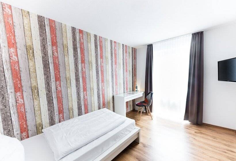 Пансион Haus Am Park  Ihr Gästehaus In Velbert