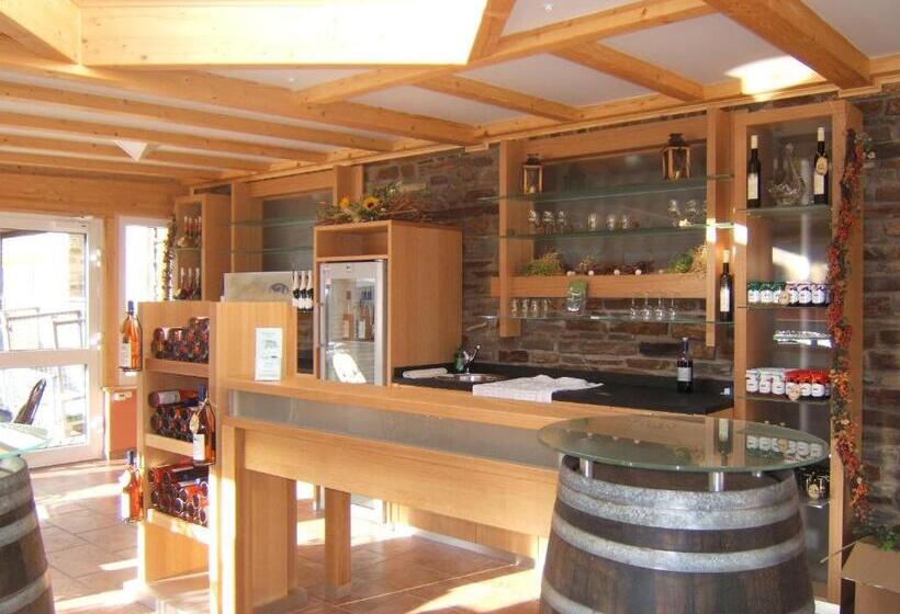 ペンション Wein  Und Gästehaus St. Aldegundishof