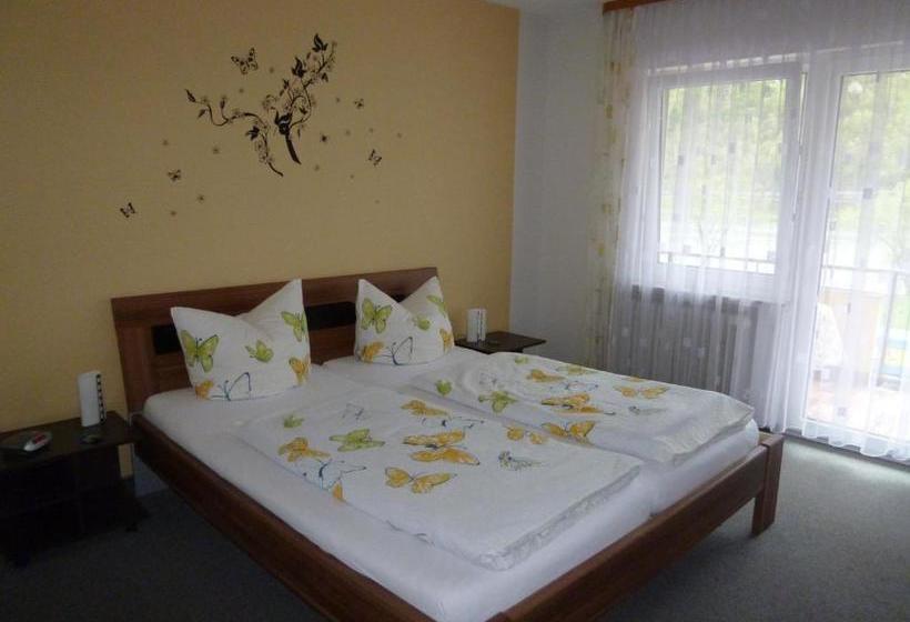 ペンション Wein  Und Gästehaus St. Aldegundishof