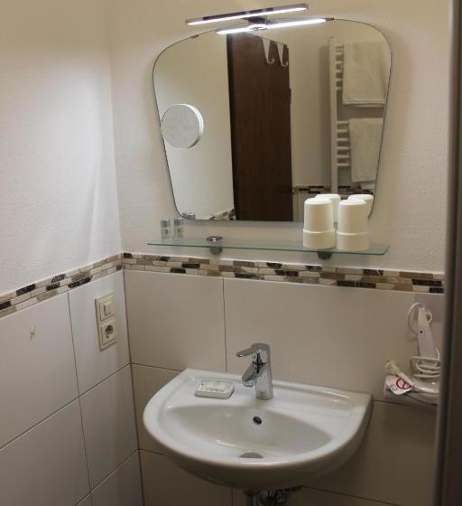 ペンション Auszeit Am Eifelsteig