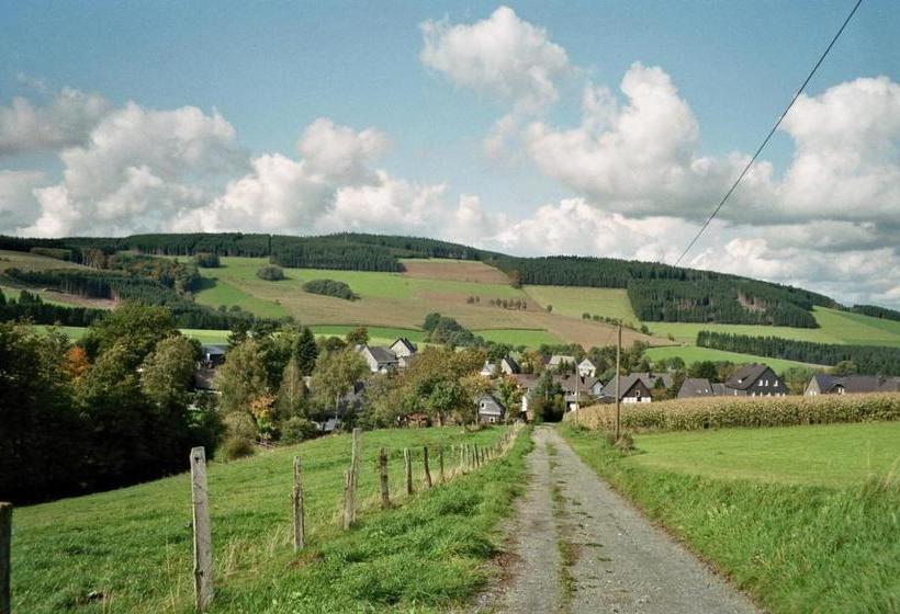 پانسیون Gasthof Haus Hubertus