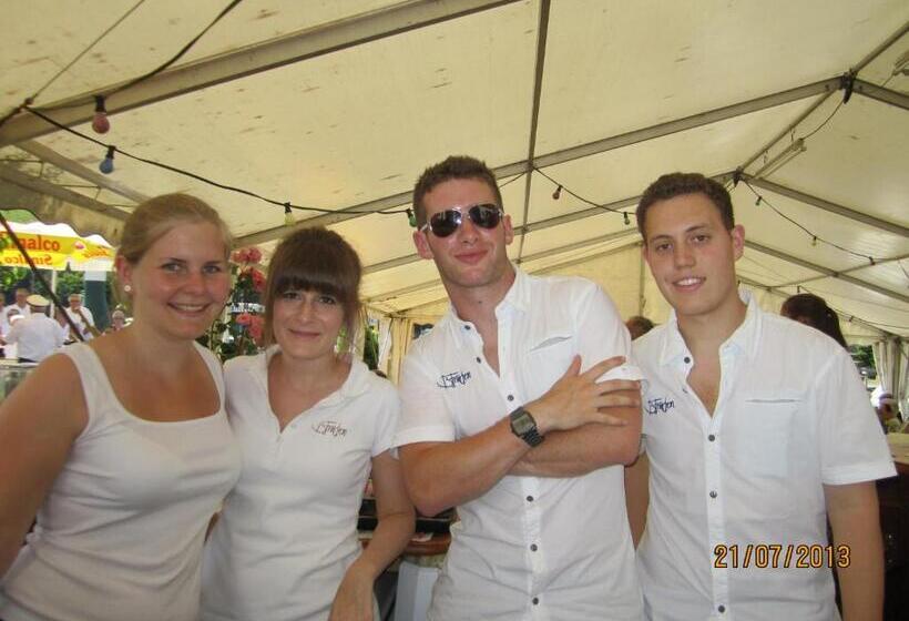 펜션 Gästehaus Und Weingut Bernd Frieden